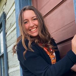 Meet your Posher, Emma